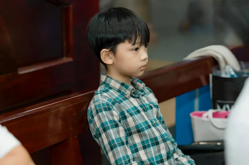 The Lost Art of Staring at Nothing: How Americans Forgot How to Be Bored