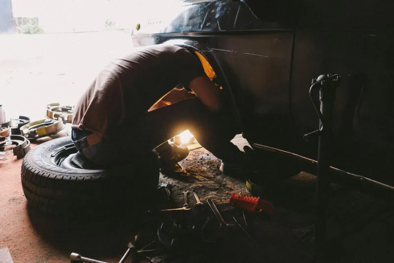 When Every American Could Fix Their Own Car in the Driveway